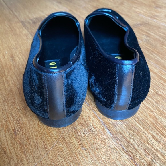 Zalo Velvet Embroidered Martini Loafers, Size 8.5 - Picture 3 of 6